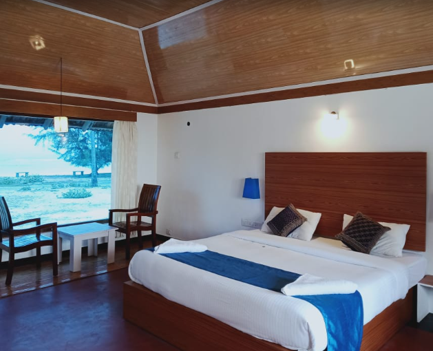 1 x Ocean View Sunrise AC Beach Cottages